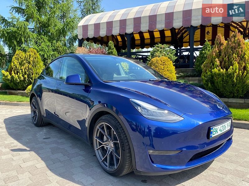 Позашляховик / Кросовер Tesla Model Y 2022 в Сарнах фото 2 Позашляховик / Кросовер Tesla Model Y 2022 в Сарнах