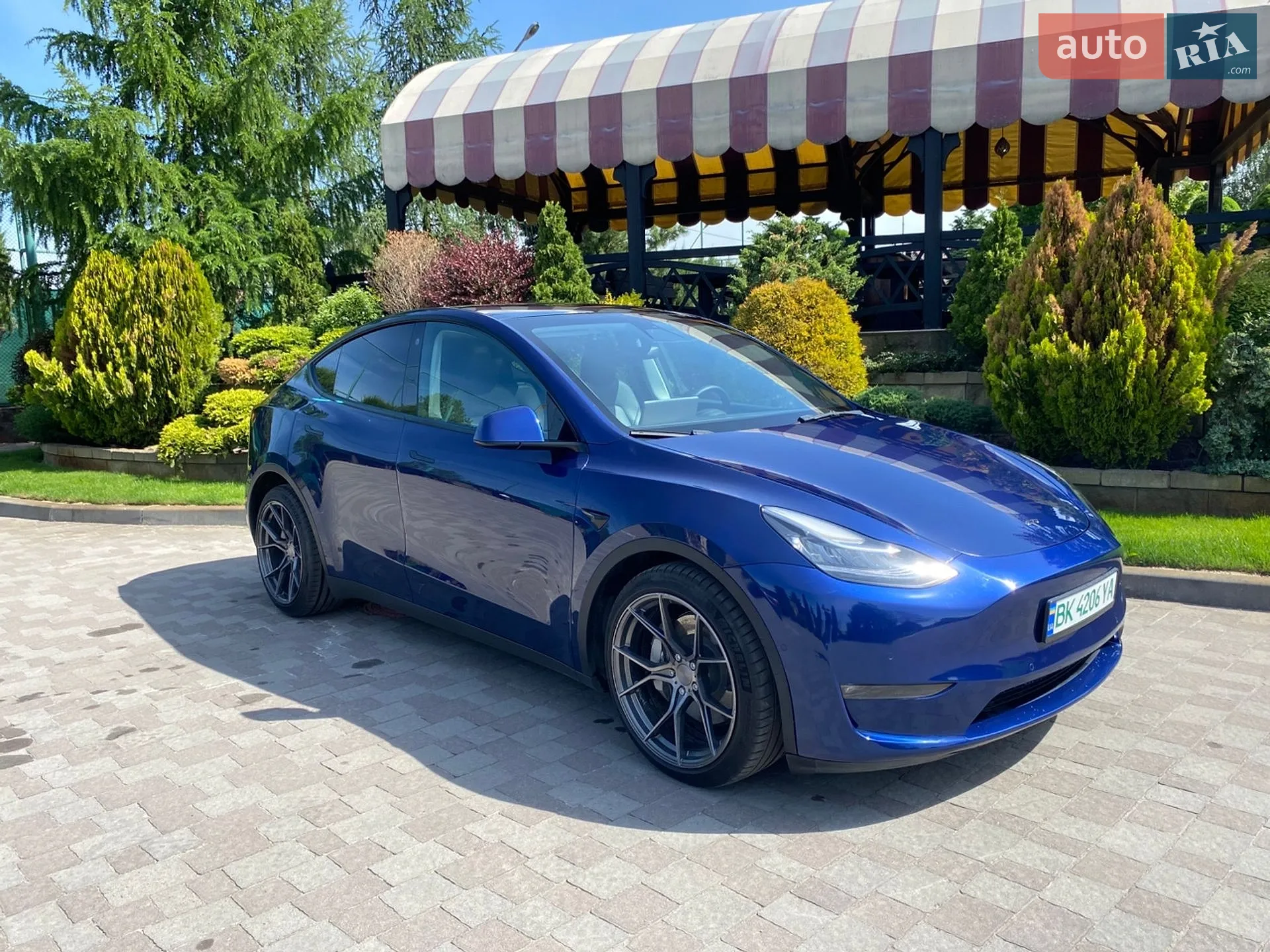 2022 Tesla Model Y - мініатюра 17
