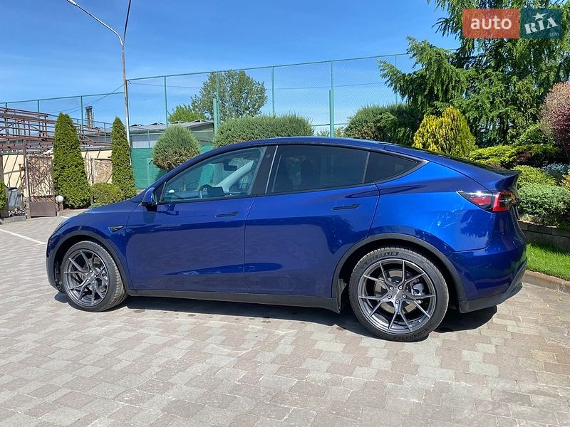 Позашляховик / Кросовер Tesla Model Y 2022 в Сарнах фото 28 Позашляховик / Кросовер Tesla Model Y 2022 в Сарнах