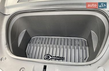 Внедорожник / Кроссовер Tesla Model Y 2021 в Тернополе