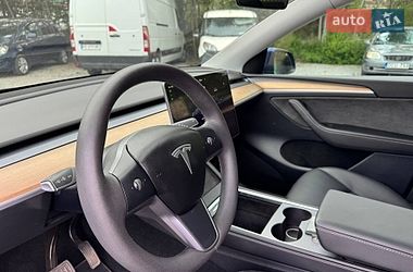 Внедорожник / Кроссовер Tesla Model Y 2023 в Днепре