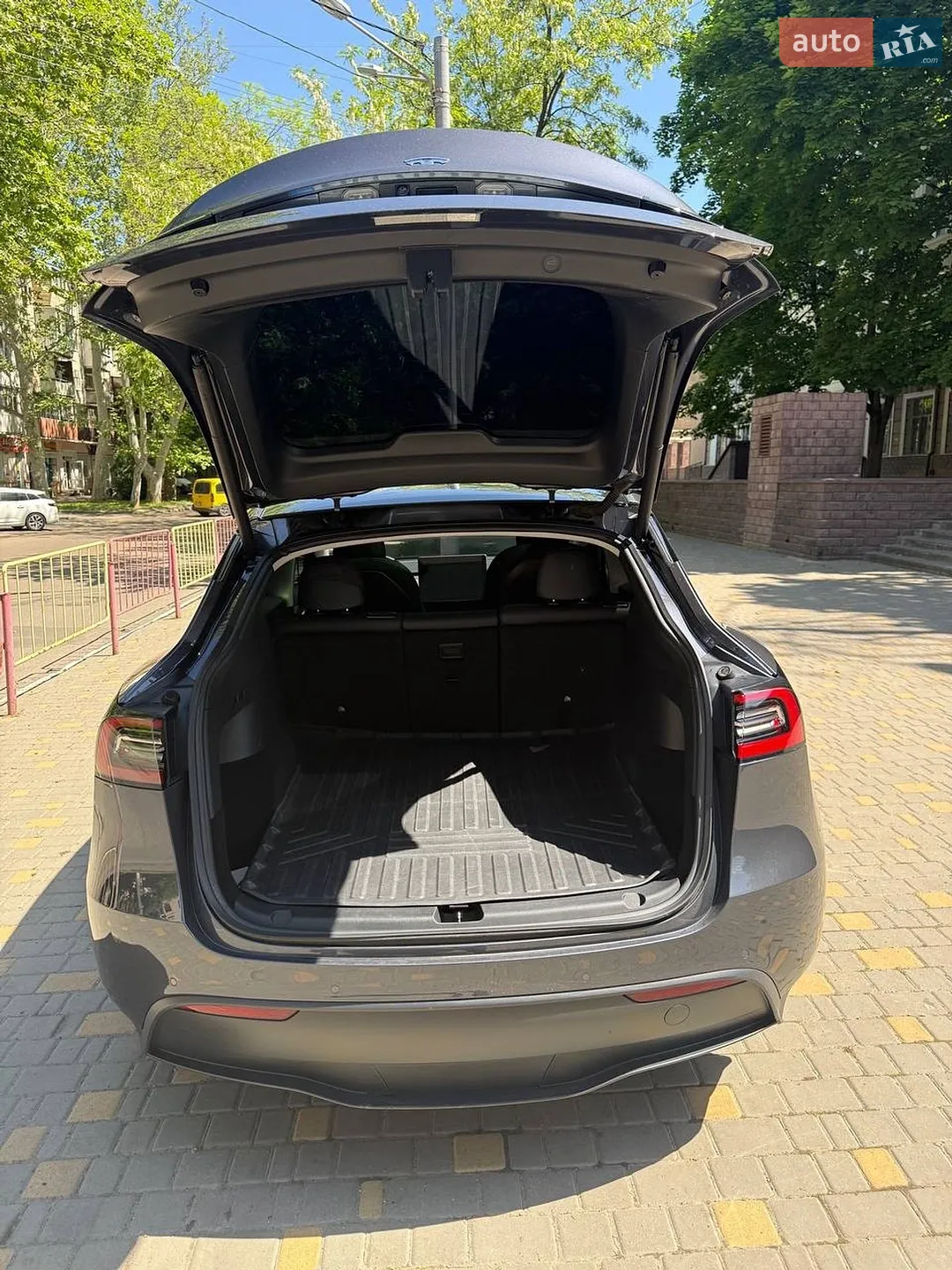 2021 Tesla Model Y - мініатюра 6