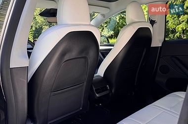 Внедорожник / Кроссовер Tesla Model Y 2024 в Виннице