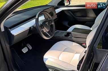 Внедорожник / Кроссовер Tesla Model Y 2024 в Виннице