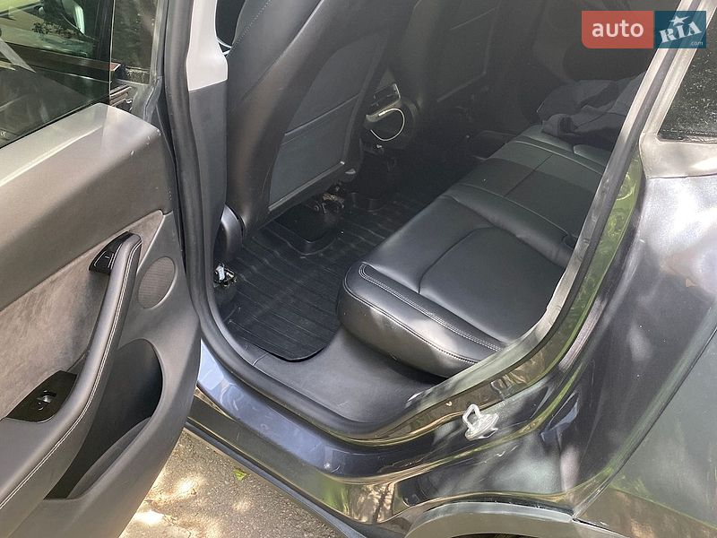 Внедорожник / Кроссовер Tesla Model Y 2020 в Киеве фото 12 Внедорожник / Кроссовер Tesla Model Y 2020 в Киеве