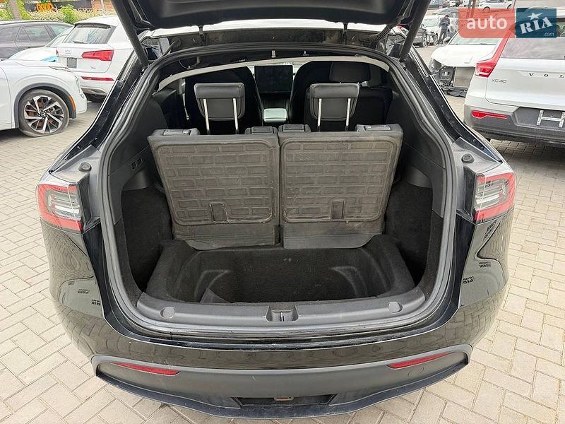 Позашляховик / Кросовер Tesla Model Y 2022 в Луцьку
