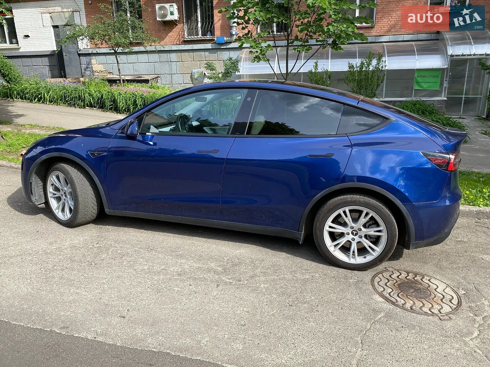 2020 Tesla Model Y - мініатюра 5