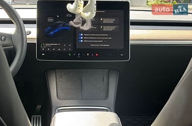 Позашляховик / Кросовер Tesla Model Y 2023 в Івано-Франківську