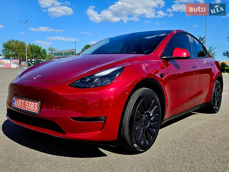 Позашляховик / Кросовер Tesla Model Y 2024 в Дніпрі