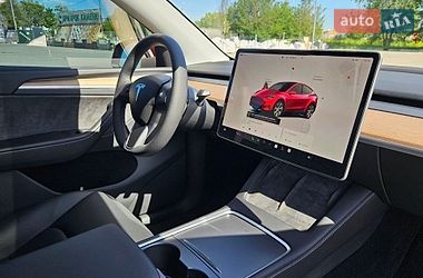 Позашляховик / Кросовер Tesla Model Y 2024 в Дніпрі