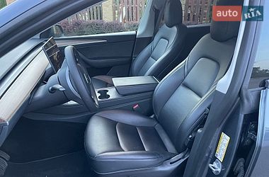 Внедорожник / Кроссовер Tesla Model Y 2023 в Днепре