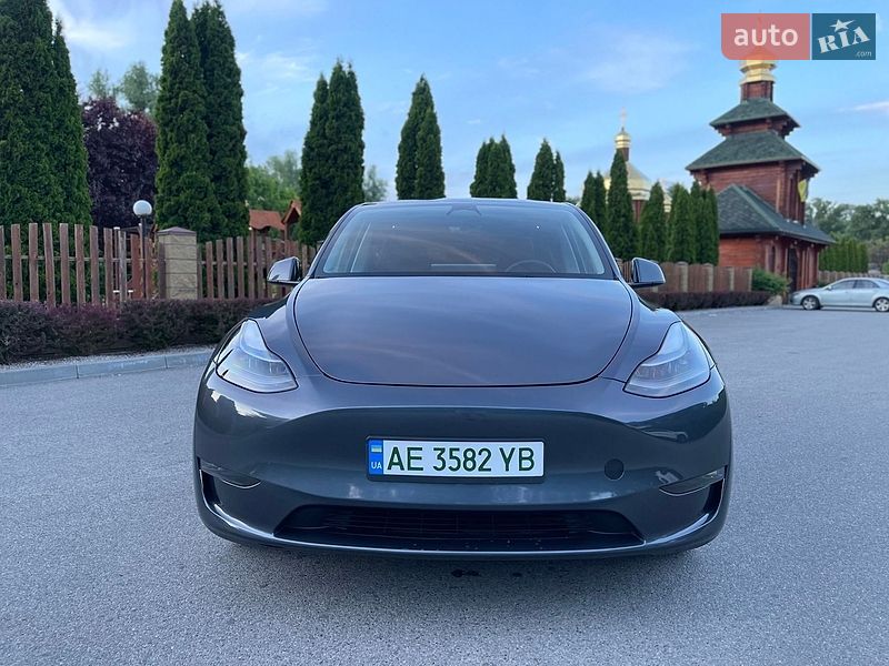 Внедорожник / Кроссовер Tesla Model Y 2023 в Днепре