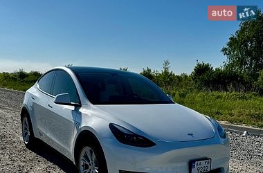 Внедорожник / Кроссовер Tesla Model Y 2022 в Киеве