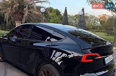 Внедорожник / Кроссовер Tesla Model Y 2023 в Великодолинском