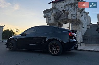 Внедорожник / Кроссовер Tesla Model Y 2023 в Великодолинском