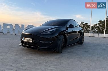 Внедорожник / Кроссовер Tesla Model Y 2023 в Великодолинском