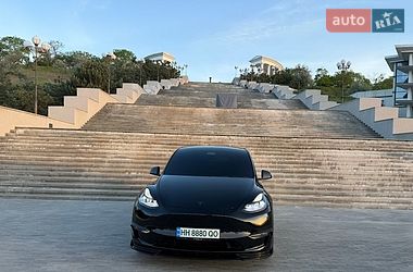 Внедорожник / Кроссовер Tesla Model Y 2023 в Великодолинском