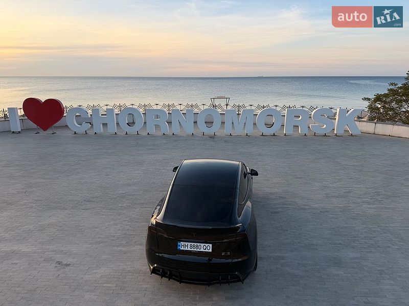 Внедорожник / Кроссовер Tesla Model Y 2023 в Великодолинском