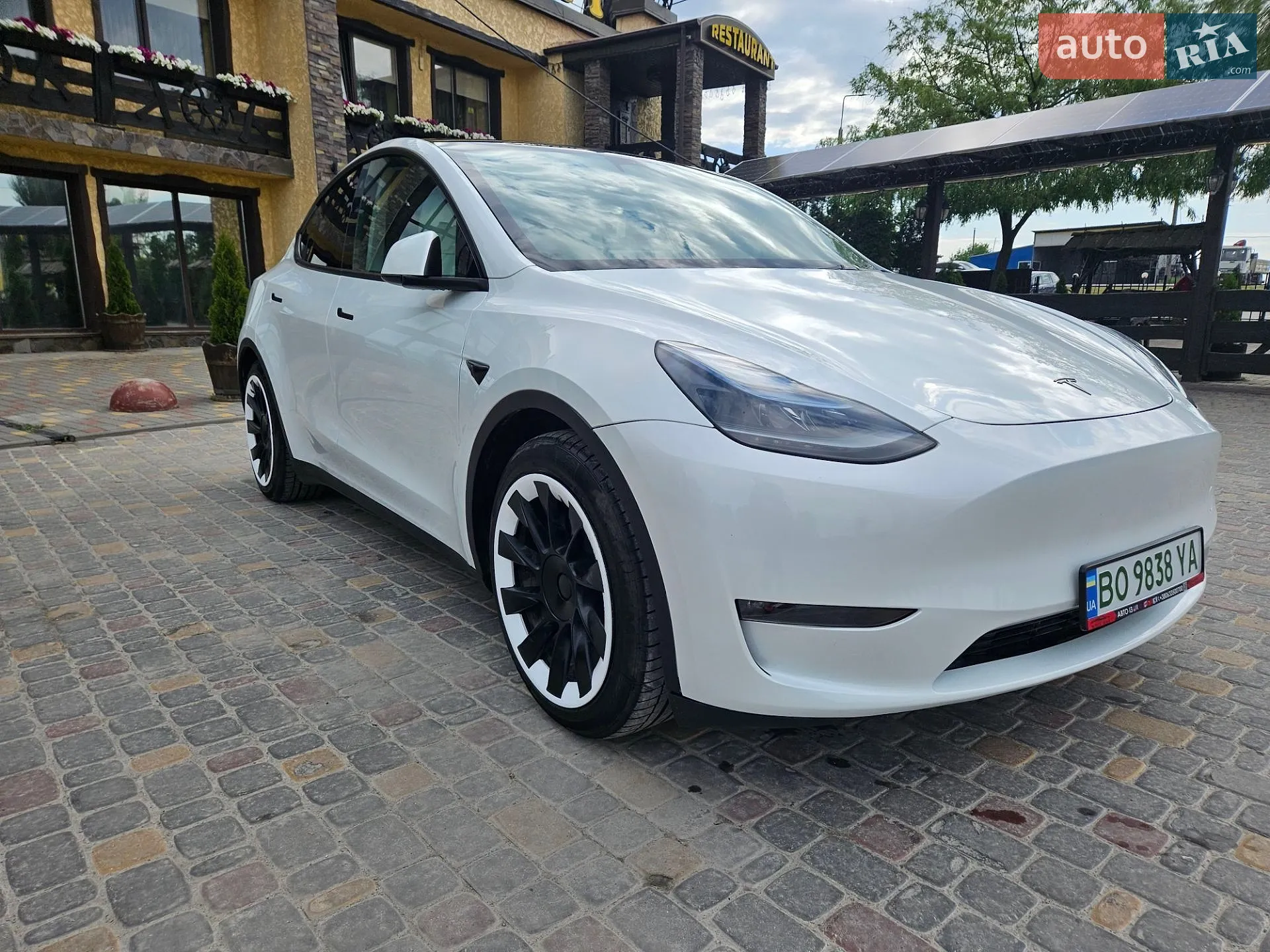 2022 Tesla Model Y - мініатюра 11