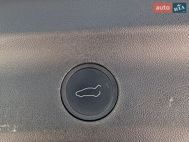 Внедорожник / Кроссовер Tesla Model Y 2022 в Броварах