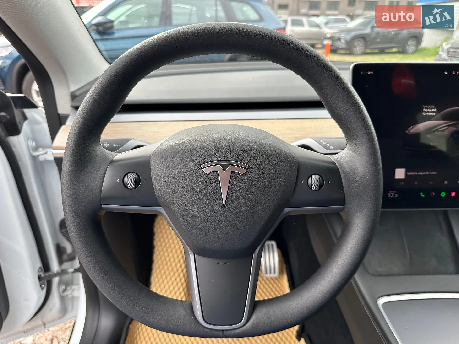2022 Tesla Model Y - мініатюра 11