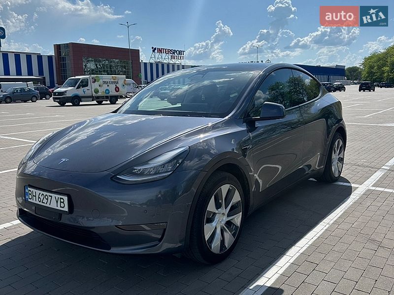 Внедорожник / Кроссовер Tesla Model Y 2020 в Одессе