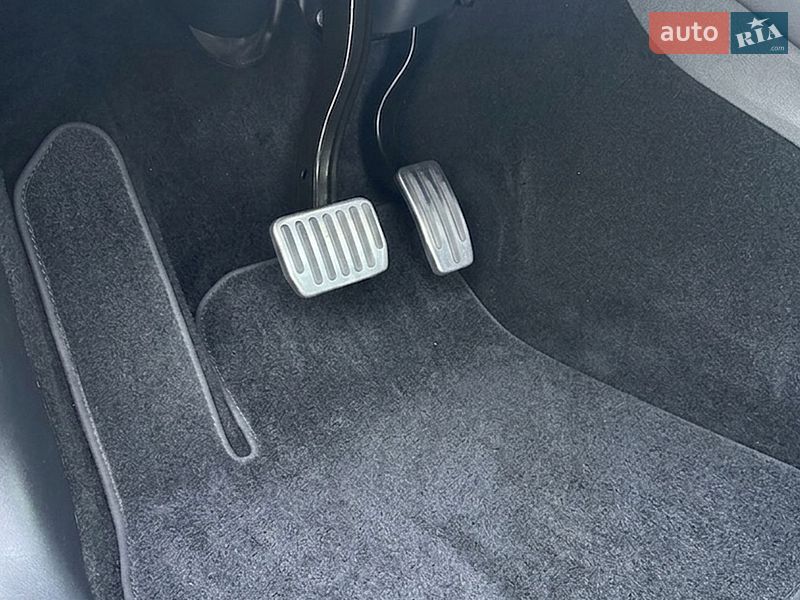Внедорожник / Кроссовер Tesla Model Y 2020 в Одессе
