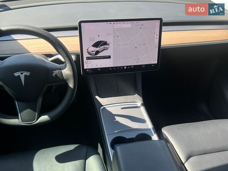 Позашляховик / Кросовер Tesla Model Y 2021 в Хмельницькому