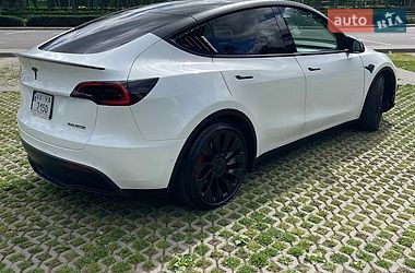 Позашляховик / Кросовер Tesla Model Y 2022 в Харкові фото 10 Позашляховик / Кросовер Tesla Model Y 2022 в Харкові
