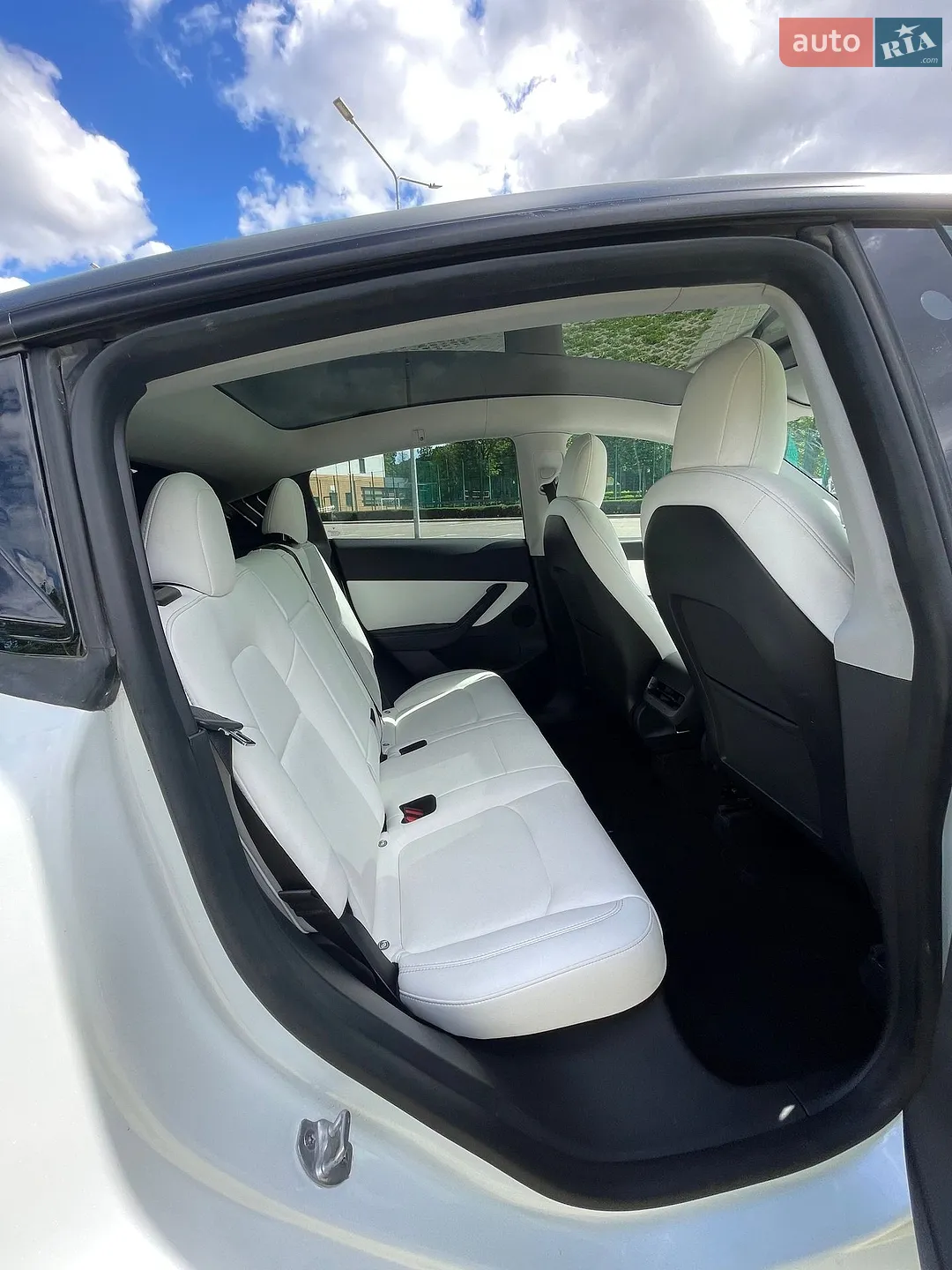 2022 Tesla Model Y - мініатюра 20