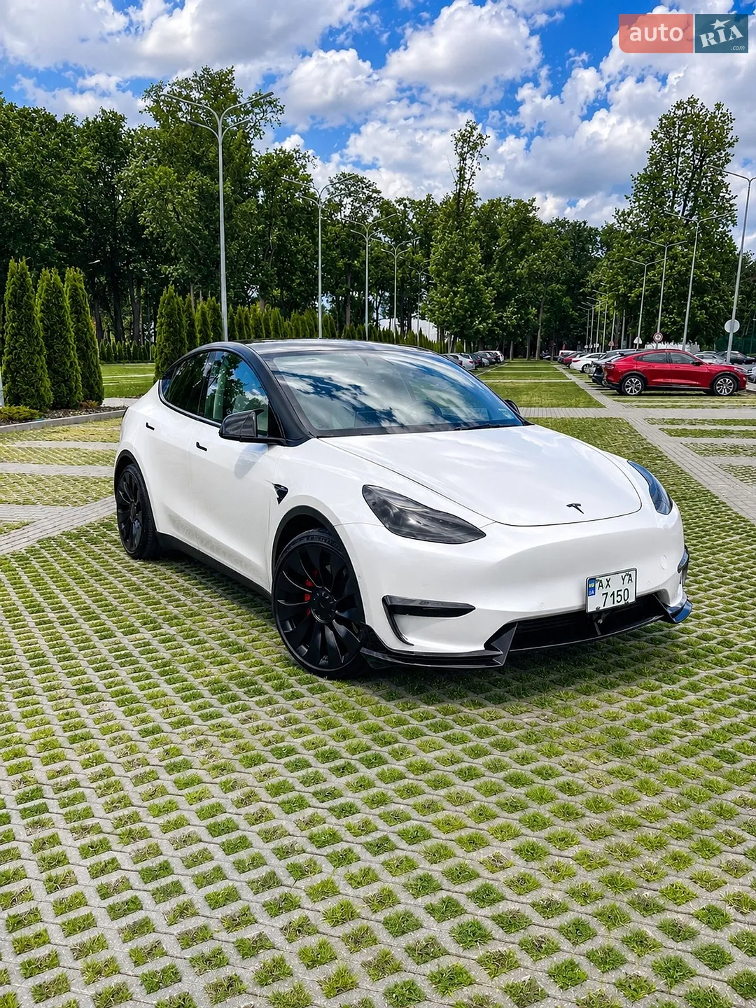 2022 Tesla Model Y - мініатюра 2