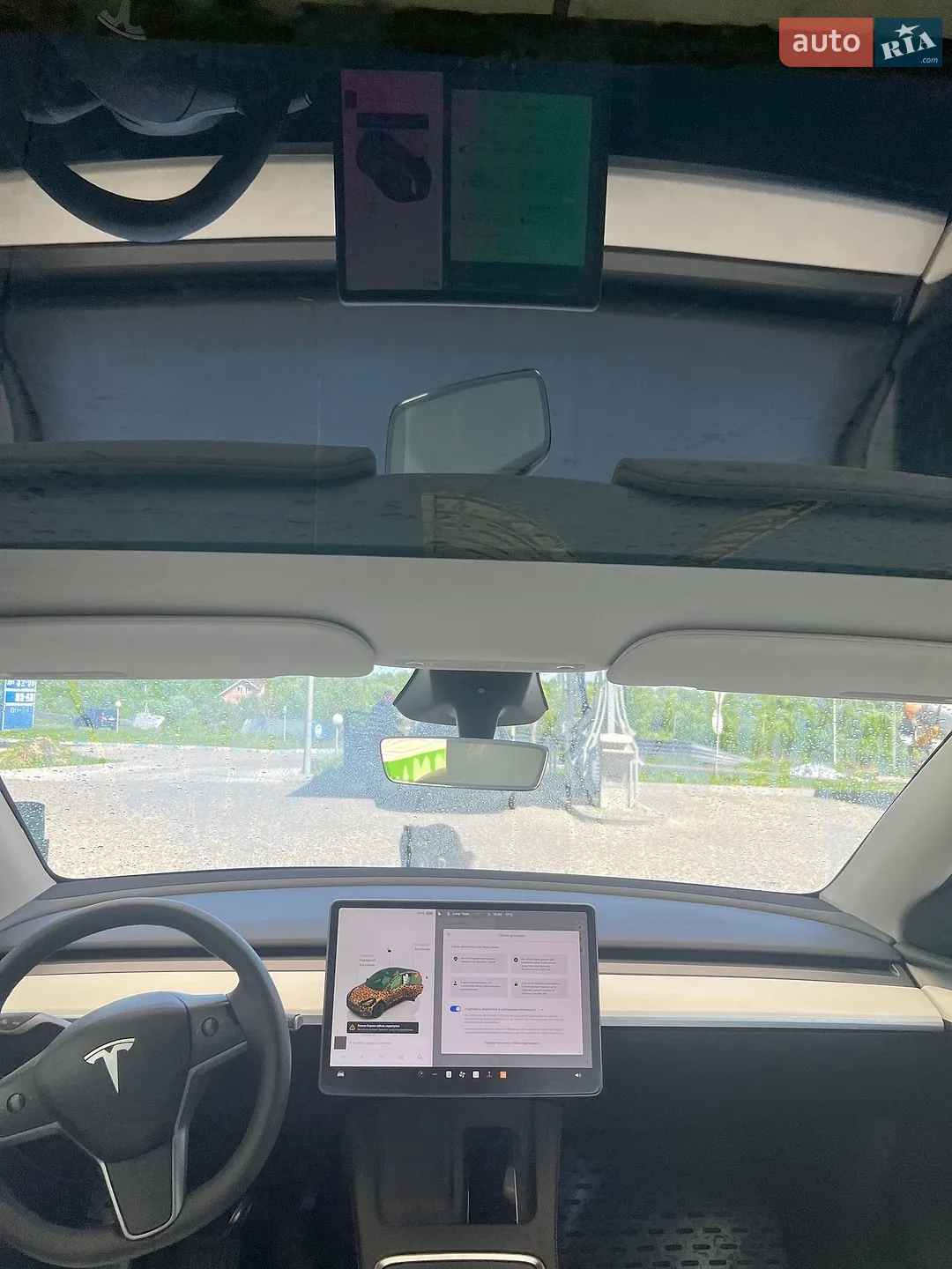 2024 Tesla Model Y - мініатюра 3