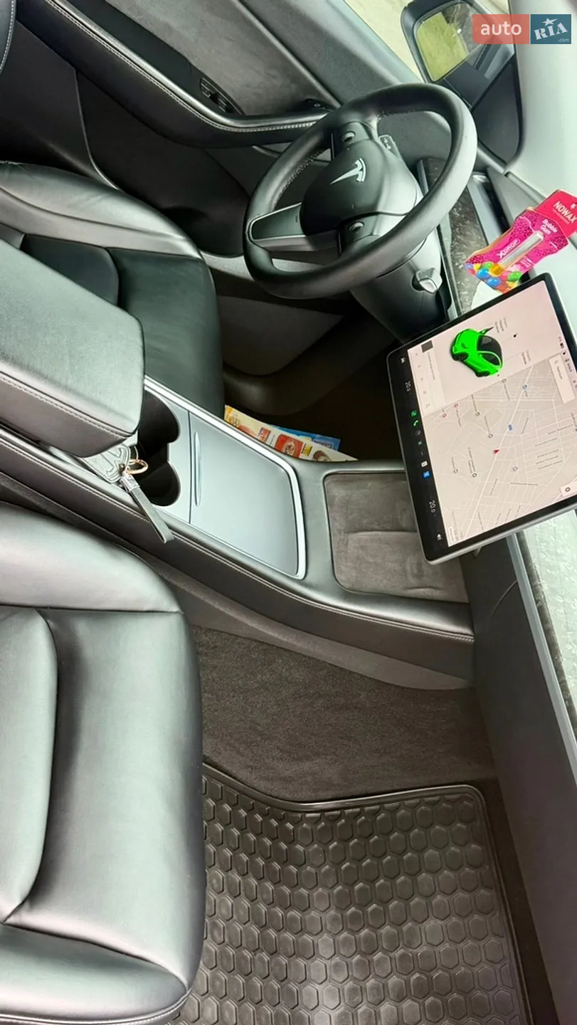 2021 Tesla Model Y - мініатюра 17