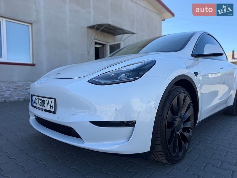 Внедорожник / Кроссовер Tesla Model Y 2022 в Луцке