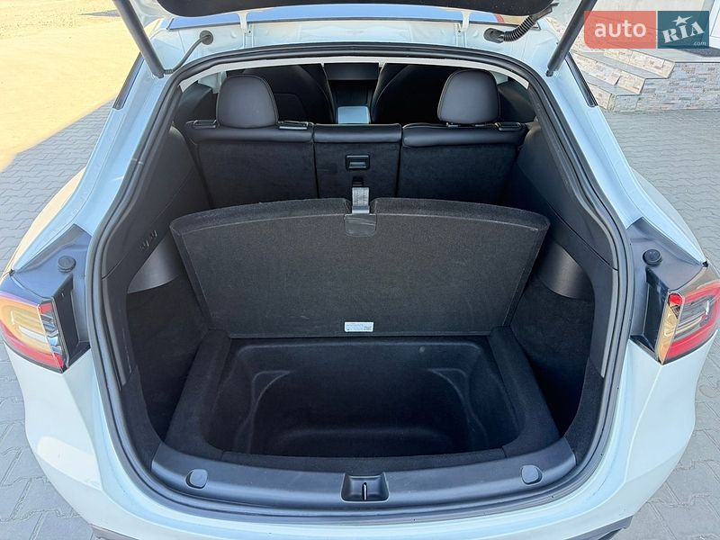 Внедорожник / Кроссовер Tesla Model Y 2022 в Луцке