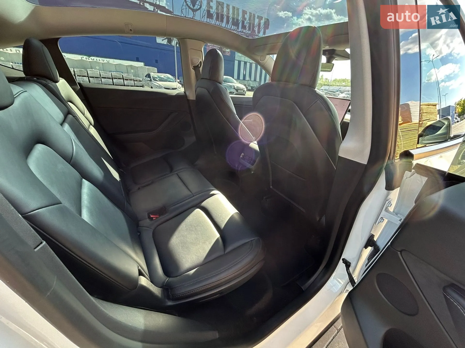 2022 Tesla Model Y - мініатюра 12