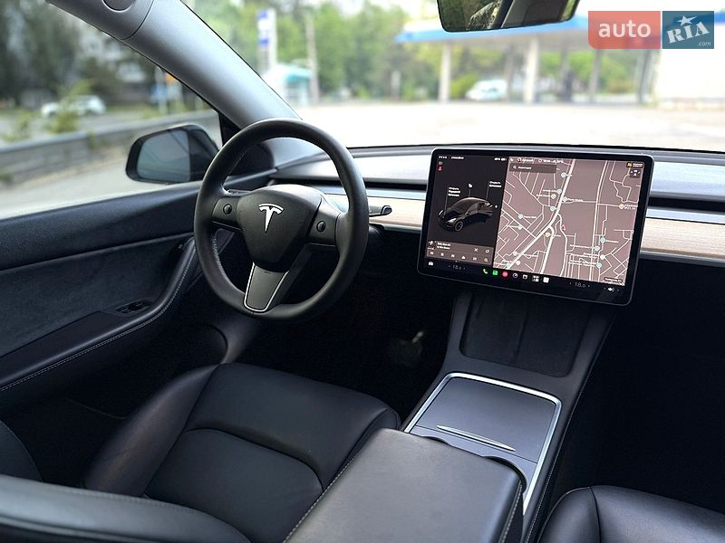 Позашляховик / Кросовер Tesla Model Y 2021 в Запоріжжі