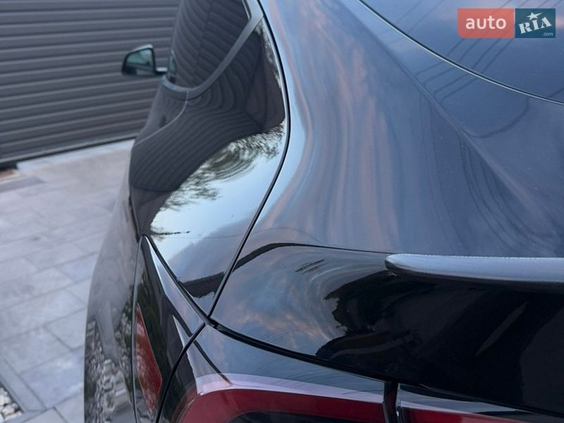 Позашляховик / Кросовер Tesla Model Y 2022 в Дніпрі