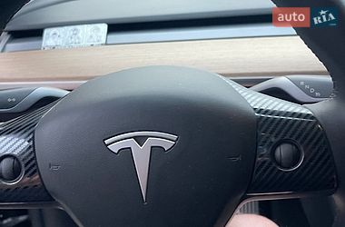 Позашляховик / Кросовер Tesla Model Y 2020 в Києві