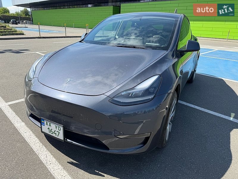 Внедорожник / Кроссовер Tesla Model Y 2023 в Киеве фото 4 Внедорожник / Кроссовер Tesla Model Y 2023 в Киеве