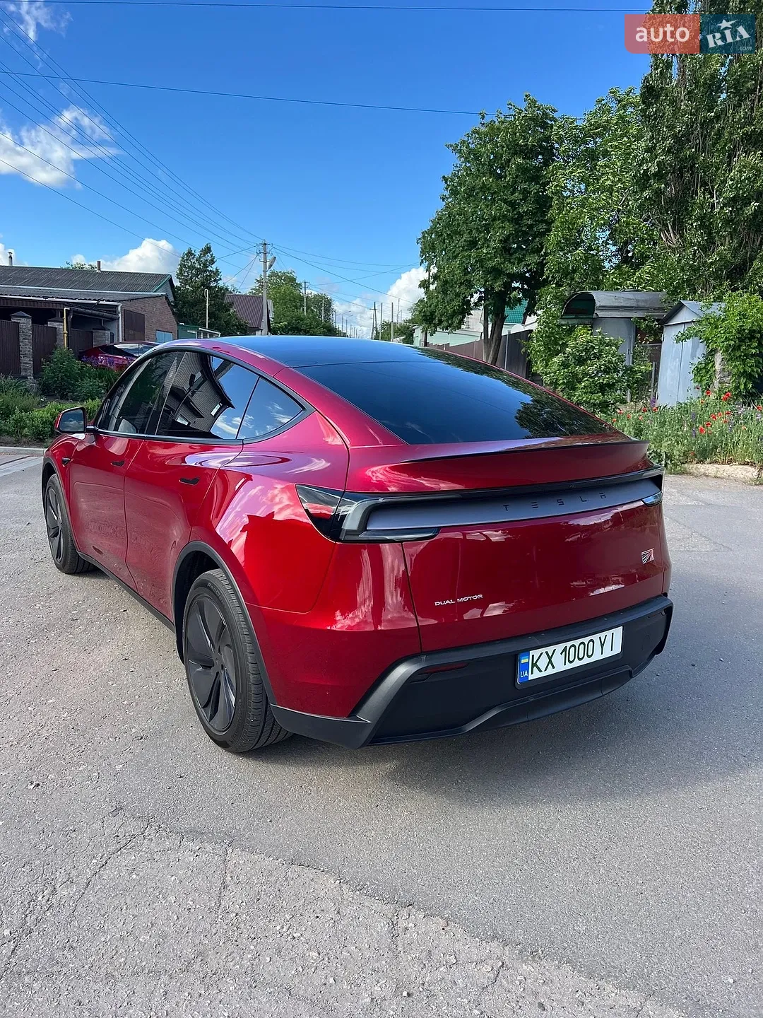 2025 Tesla Model Y - мініатюра 11