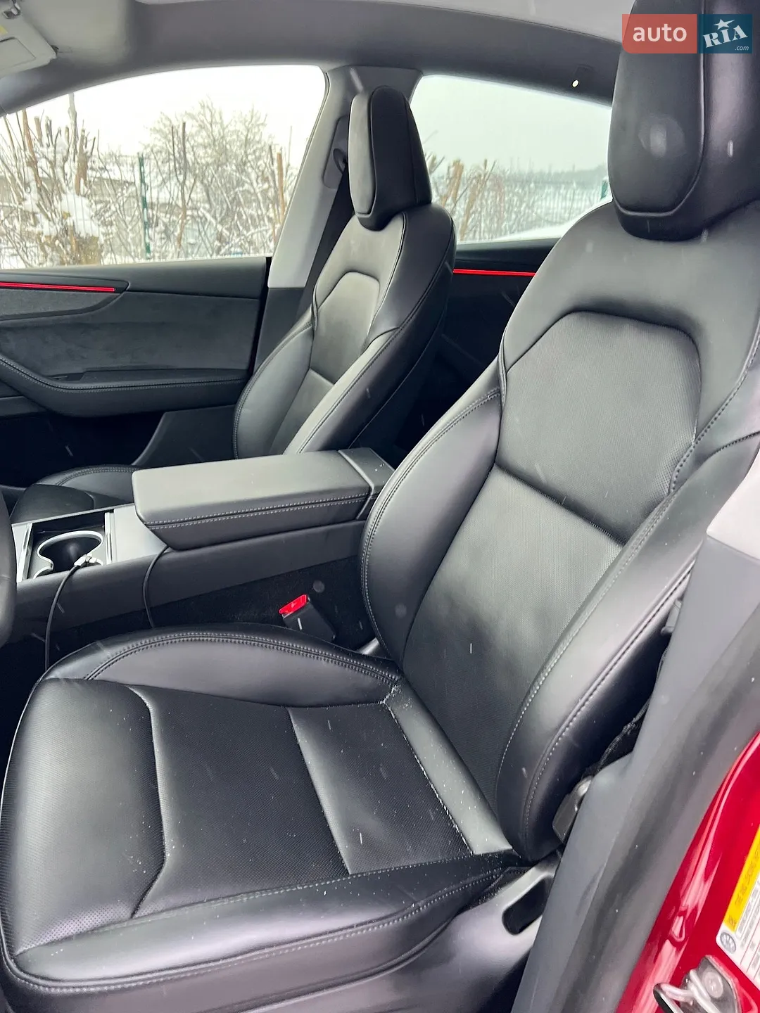 2025 Tesla Model Y - мініатюра 19