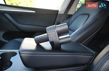Внедорожник / Кроссовер Tesla Model Y 2023 в Первомайске