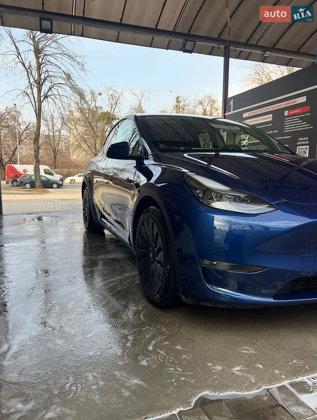 2020 Tesla Model Y - мініатюра 2