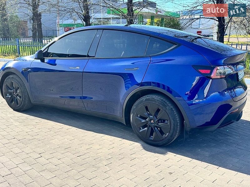 Внедорожник / Кроссовер Tesla Model Y 2023 в Одессе