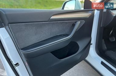 Позашляховик / Кросовер Tesla Model Y 2023 в Львові