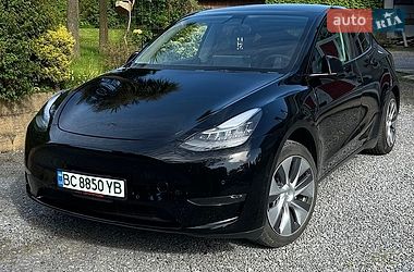 Внедорожник / Кроссовер Tesla Model Y 2021 в Умани