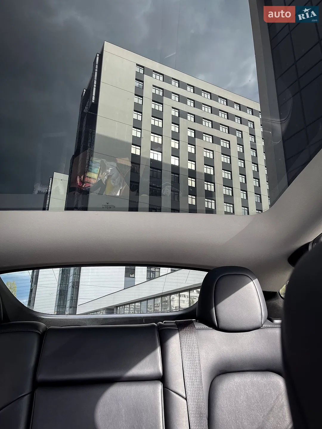 2021 Tesla Model Y - мініатюра 19