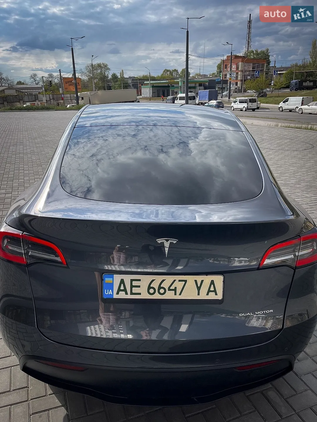 2021 Tesla Model Y - мініатюра 8