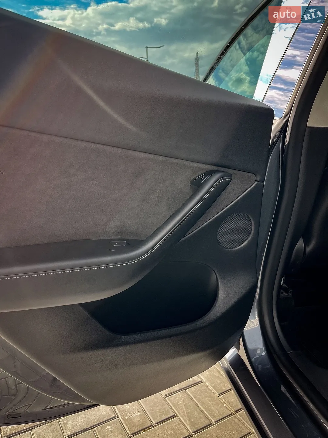 2021 Tesla Model Y - мініатюра 24